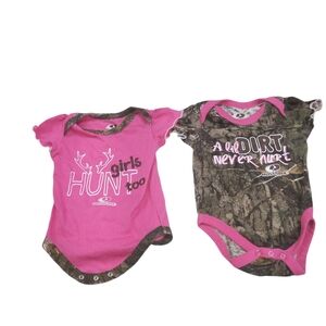 Mossy Oak onesie set of 2 camo design girls